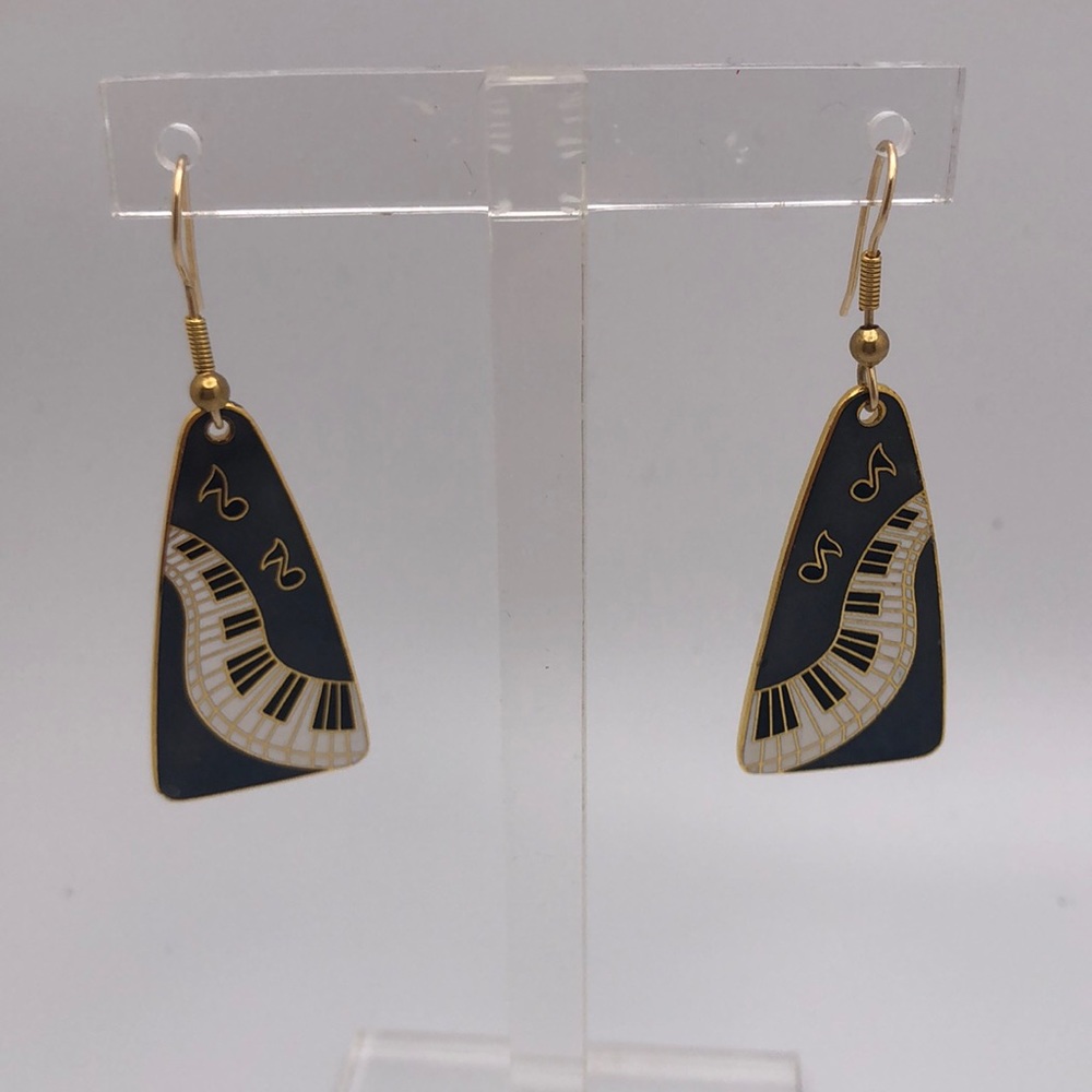 Discovery Piano Vintage Earrings Black Background White W/ Gold